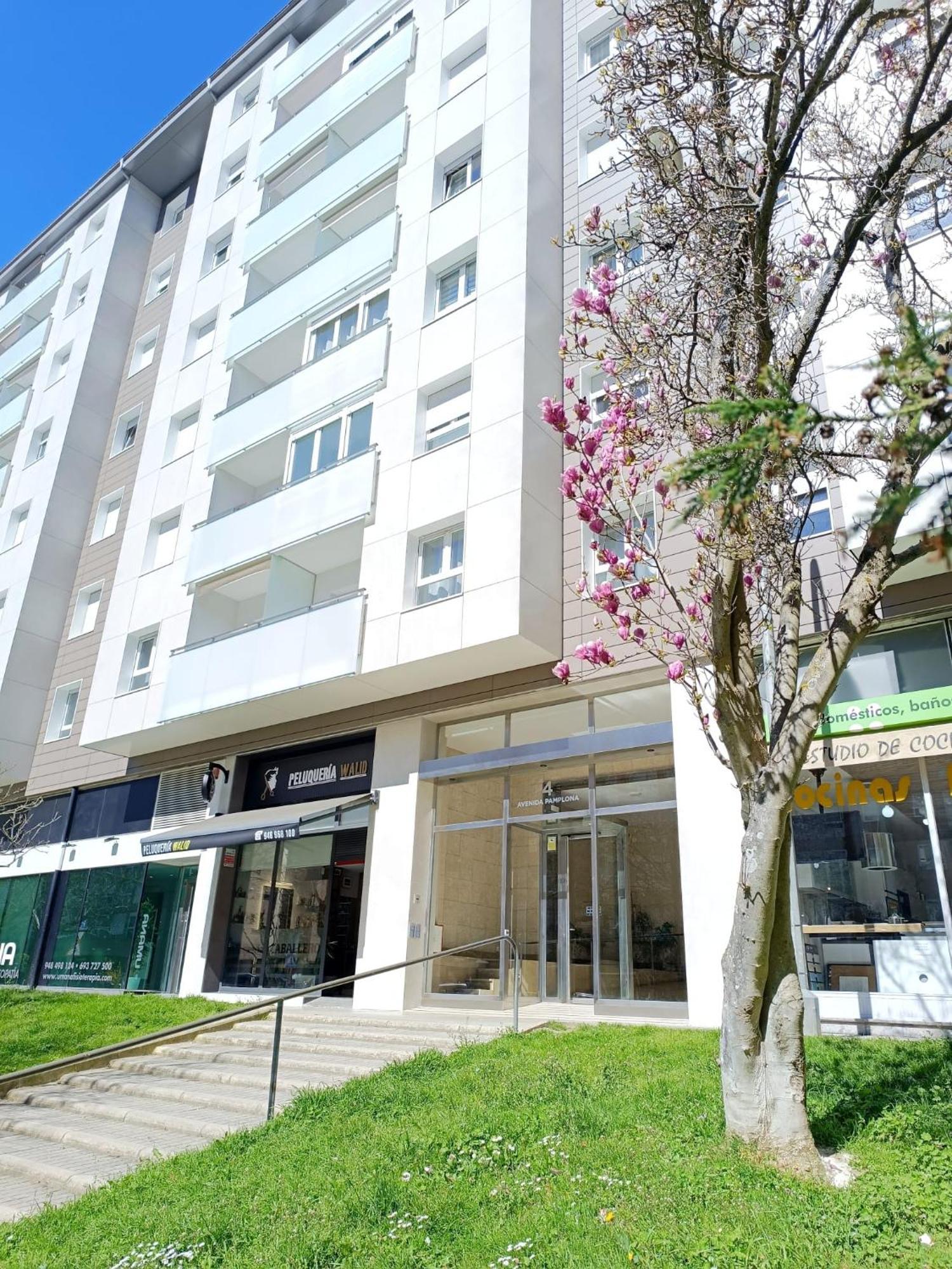 Los Sauces Pamplona Hospitales Universidad Baranain Luaran gambar